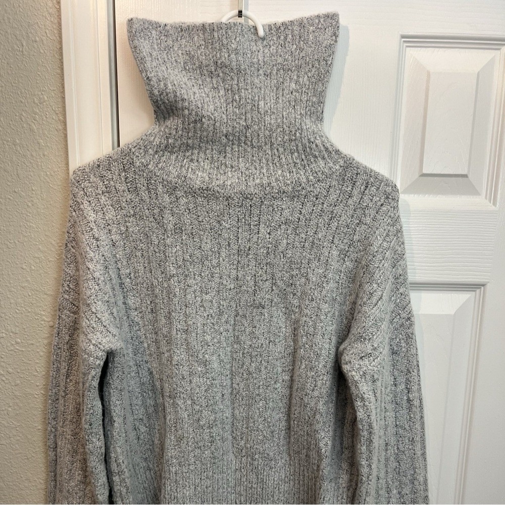 William Rast Sweater Turtleneck Ribbed Heather Gray Womens Size Small